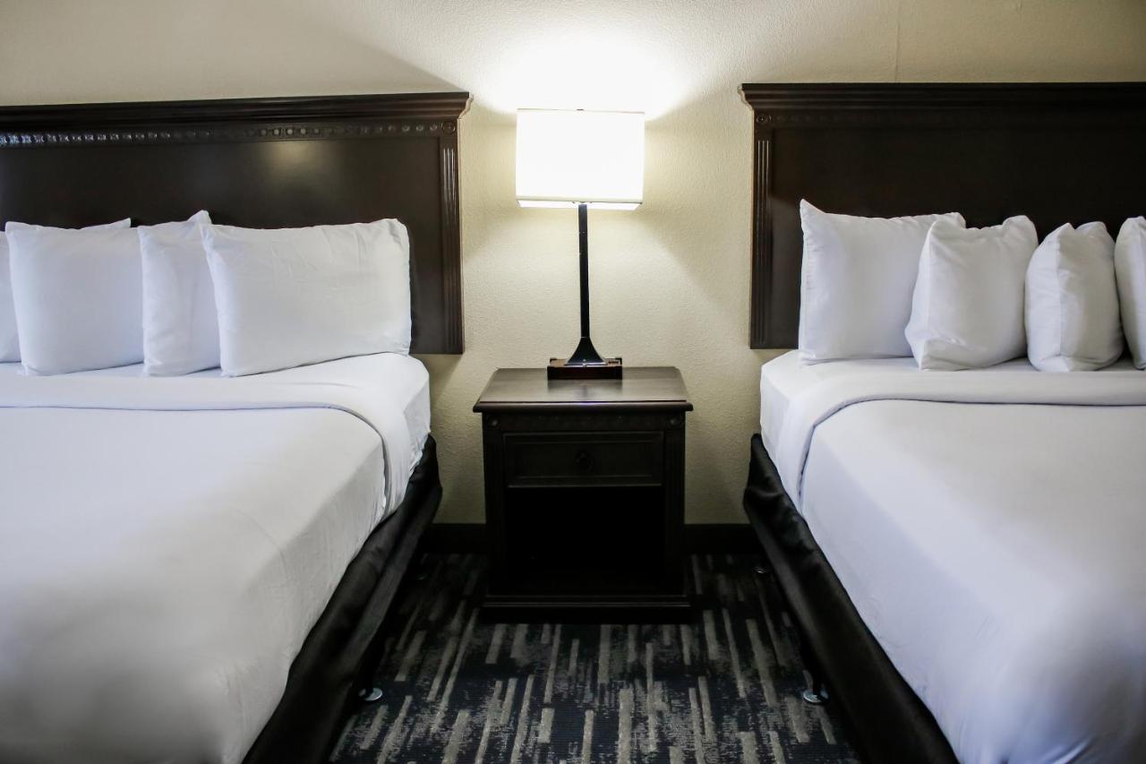 Country Inn & Suites By Radisson, Richmond West At I-64, Va מראה חיצוני תמונה