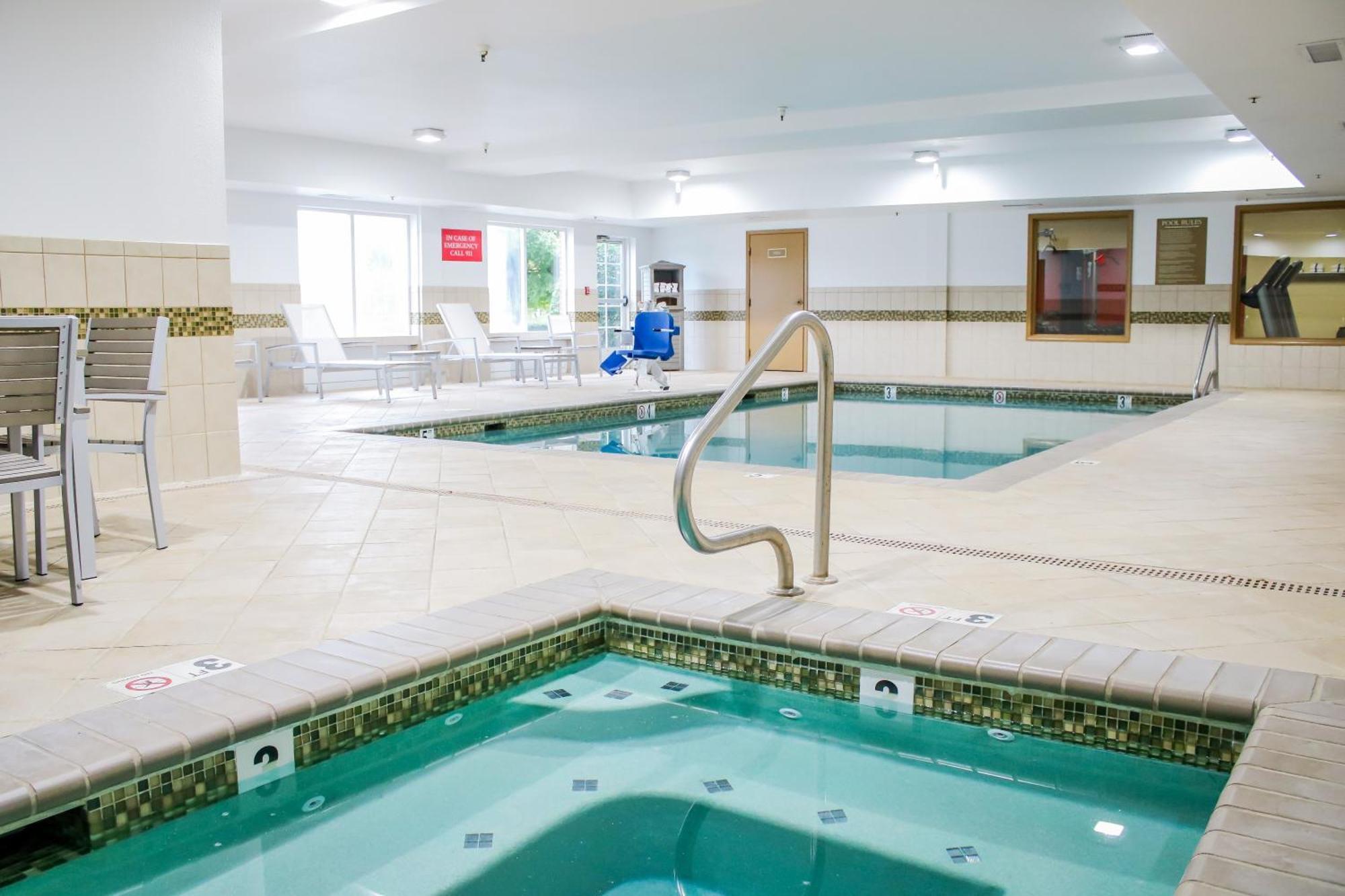 Country Inn & Suites By Radisson, Richmond West At I-64, Va מראה חיצוני תמונה