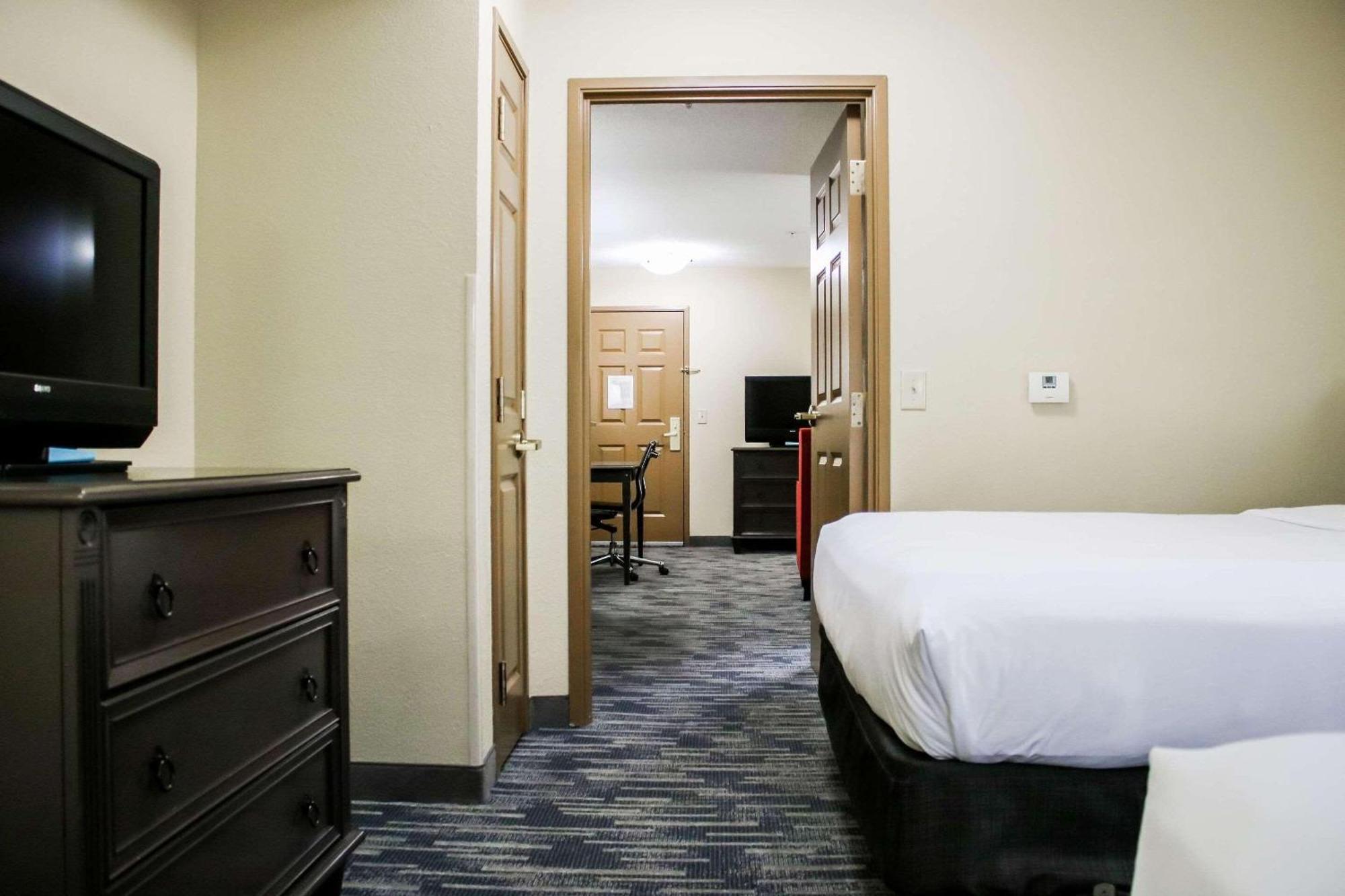 Country Inn & Suites By Radisson, Richmond West At I-64, Va מראה חיצוני תמונה